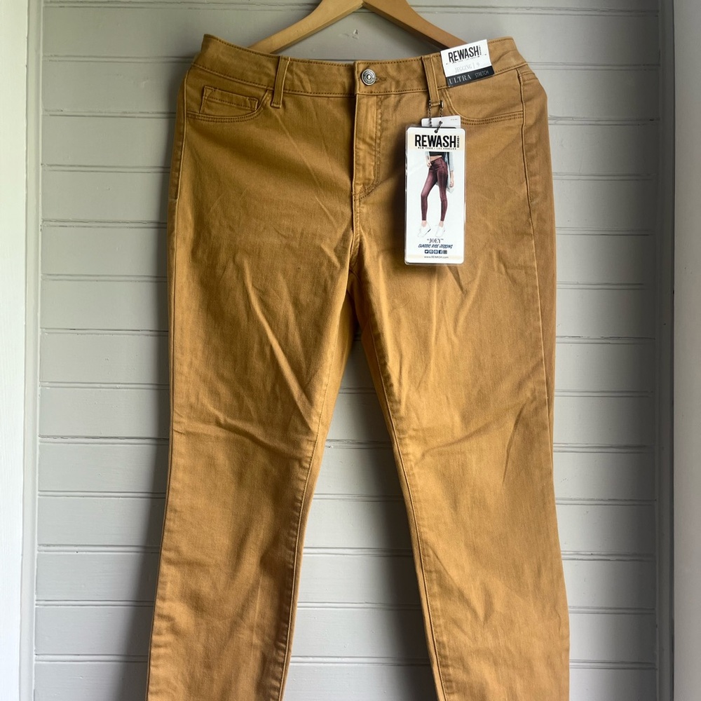 Rewash Brand Stretch Tan Jeggings